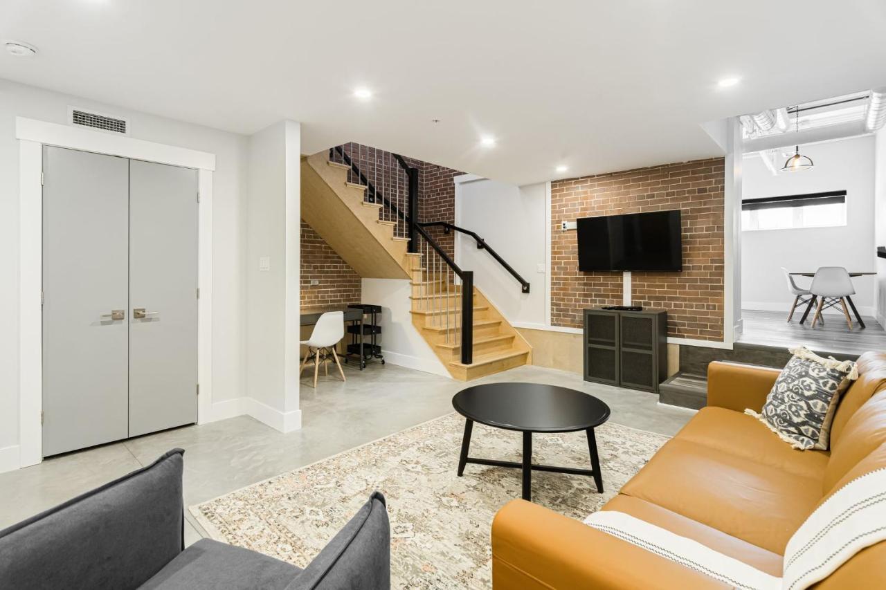 Station 1 - Suites Boutique Hotel Moncton Extérieur photo