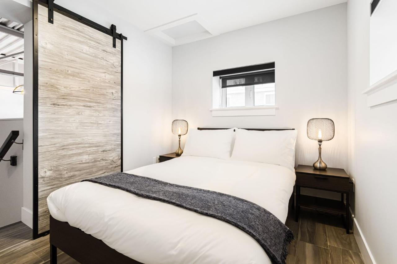 Station 1 - Suites Boutique Hotel Moncton Extérieur photo
